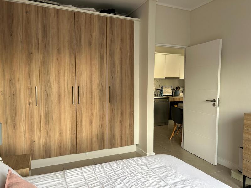 To Let 1 Bedroom Property for Rent in Sandown Western Cape